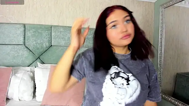 NaomySakura online show from 01/16/26, 07:40