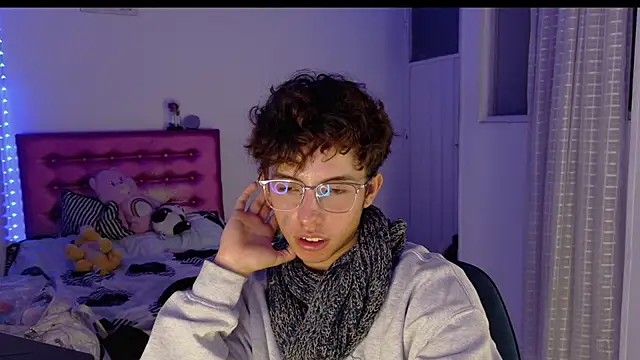 Dani Dancer online show from 04/14/26, 01:55