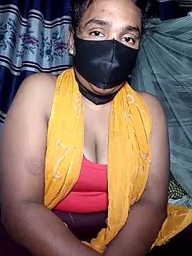 Snapshot of porimoi_505 chatting on 02/24/26, 05:00 porimoi 505 online show from 02/24/26, 05:00