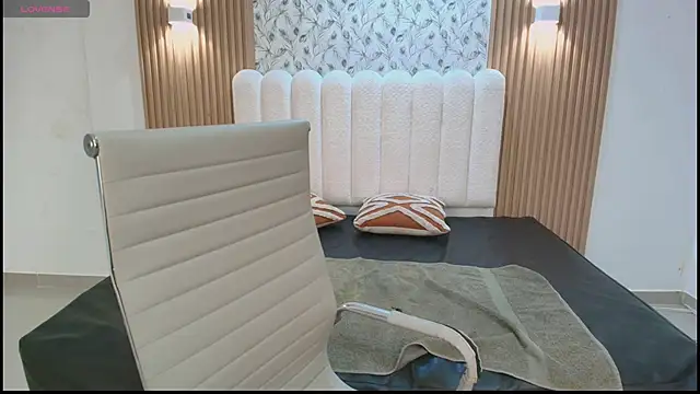 Zalma eva online show from 04/19/26, 09:28