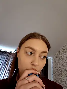 findwayout online show from 04/22/26, 02:29