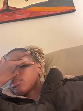 xSATIVAx online show from 04/26/26, 01:09