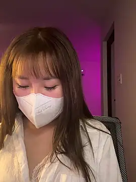 Miumeo20 online show from 04/05/26, 05:21