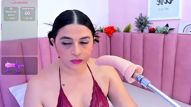 kattia connors online show from 12/17/25, 12:00