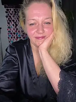 JenniferCarmen online show from 02/16/26, 09:11