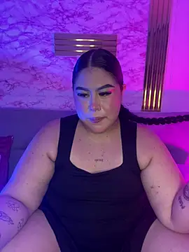 Mia Carters online show from 05/13/26, 01:36
