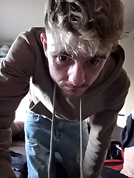 Dejvvvv95 online show from 03/03/26, 05:08