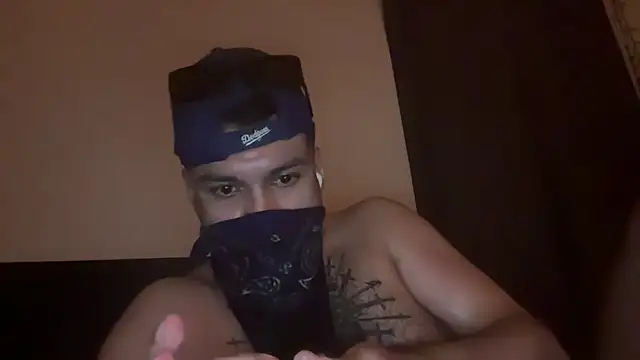 Snapshot of angelblanco chatting on 02/07/26, 05:33 angelblanco online show from 02/07/26, 05:33