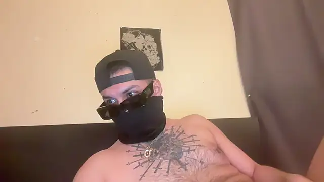 Snapshot of angelblanco chatting on 02/17/26, 08:44 angelblanco online show from 02/17/26, 08:44