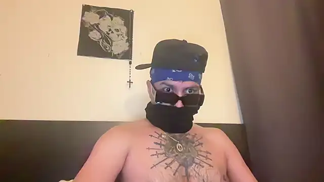 Snapshot of angelblanco chatting on 07/14/26, 05:34 angelblanco online show from 07/14/26, 05:34