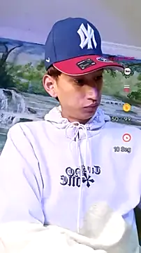 Snapshot of Disey888 chatting on 06/30/26, 02:45 Disey888 online show from 06/30/26, 02:45