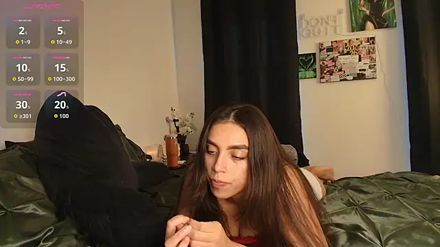 MilaSeren online show from 04/01/26, 01:06