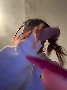 Bellaa25 online show from 04/21/26, 11:07