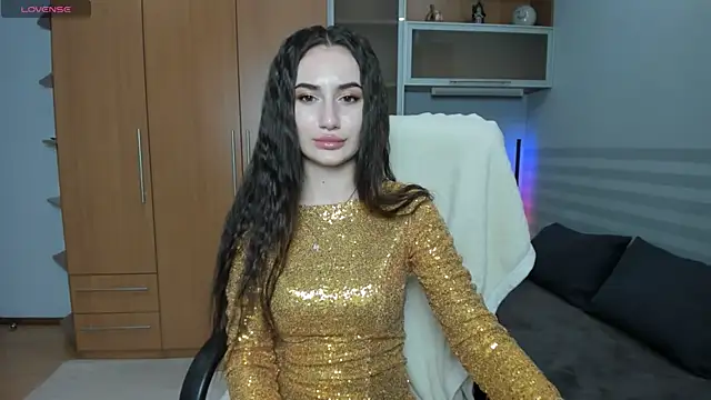 MiraaLes online show from 04/18/26, 07:58