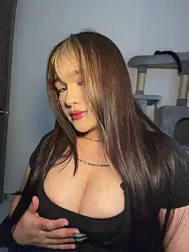 Snapshot of Daniela_ruizz chatting on 07/23/26, 06:00 Daniela ruizz online show from 07/23/26, 06:00