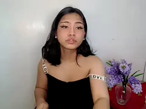 Secretfantasycum online show from 04/06/26, 10:00