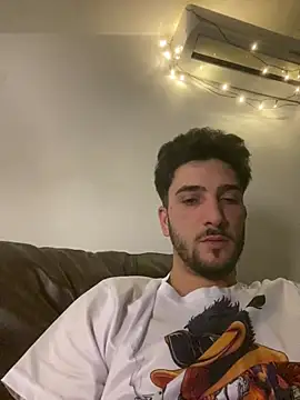 Snapshot of baiatfinseby chatting on 01/13/26, 09:20 baiatfinseby online show from 01/13/26, 09:20