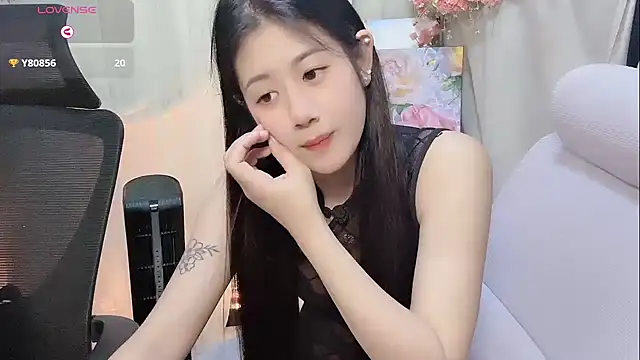 Yvonne-07 online show from 03/20/26, 02:11