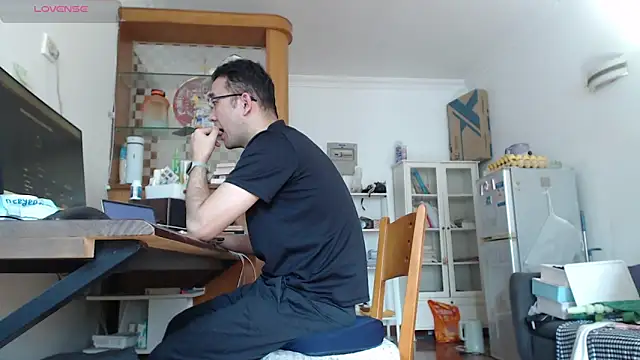 jjjjay123 online show from 12/16/25, 05:45