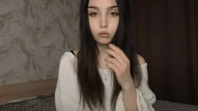 Snapshot of Qwami_Amie chatting on 05/11/26, 04:04 Qwami Amie online show from 05/11/26, 04:04