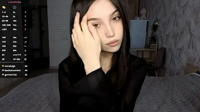 Snapshot of Qwami_Amie chatting on 05/16/26, 06:54 Qwami Amie online show from 05/16/26, 06:54