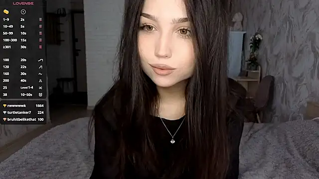 Snapshot of Qwami_Amie chatting on 05/16/26, 10:36 Qwami Amie online show from 05/16/26, 10:36