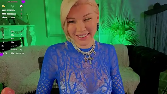 Lindsi Luvviv online show from 04/13/26, 04:34