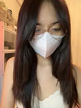 mimichannn99 online show from 04/23/26, 07:38