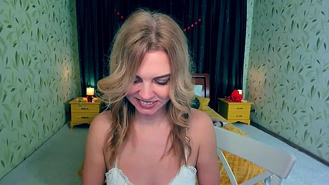 LunaFlinn online show from 03/02/26, 07:15