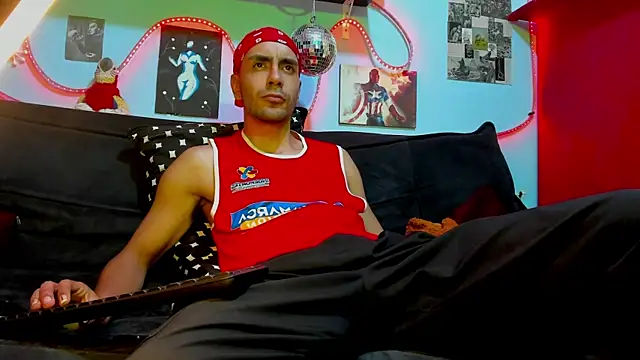 Snapshot of Lord_Apolo chatting on 07/16/26, 08:04 Lord Apolo online show from 07/16/26, 08:04