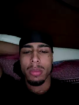 Snapshot of zorco_model chatting on 12/16/25, 02:49 zorco model online show from 12/16/25, 02:49