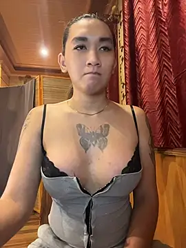 Snapshot of lil_cummer69 chatting on 08/06/26, 02:41 lil cummer69 online show from 08/06/26, 02:41