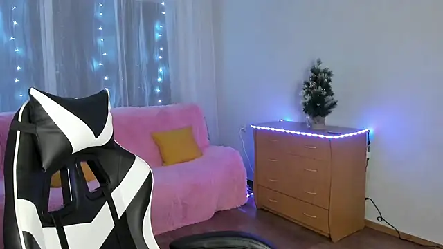 KisaModel online show from 01/06/26, 01:42