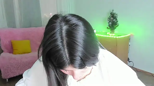 KisaModel online show from 02/08/26, 01:20