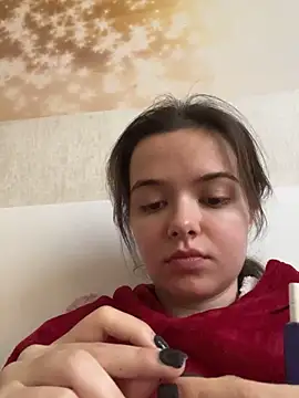 ALittleGrayRabbit online show from 12/15/25, 06:39