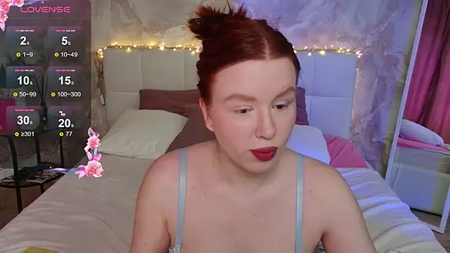 LucyHornyDollx online show from 04/19/26, 11:53