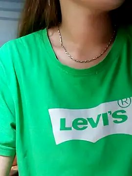 yana-zz online show from 04/16/26, 03:35