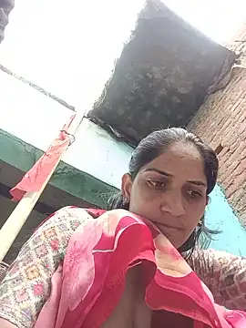 Snapshot of Chayna_singh chatting on 07/12/26, 02:57 Chayna singh online show from 07/12/26, 02:57