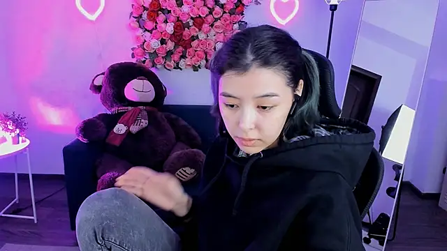 SirenMystiq online show from 04/21/26, 07:06