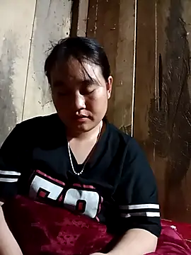 Snapshot of -myaa- chatting on 12/13/25, 09:42 -myaa- online show from 12/13/25, 09:42