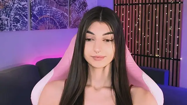 Snapshot of LilyShine_ chatting on 02/21/26, 02:40 LilyShine online show from 02/21/26, 02:40