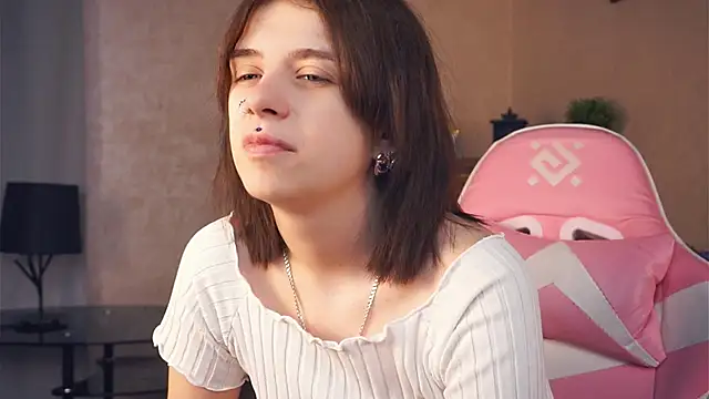 IleanaPishko online show from 01/09/26, 08:06