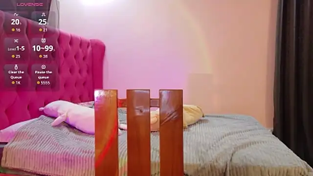 Serena reinaa online show from 12/16/25, 02:44