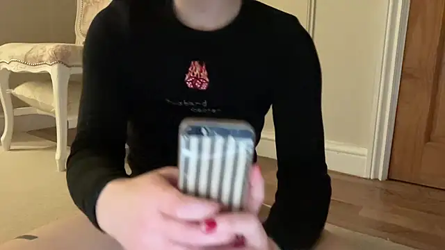 ijustturned18today online show from 12/23/25, 12:19