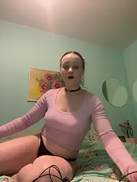 arisha glow online show from 12/17/25, 08:15