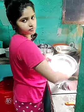 Snapshot of Cuple_masti72 chatting on 06/18/26, 04:13 Cuple masti72 online show from 06/18/26, 04:13