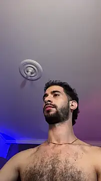 Snapshot of _YOURHERO chatting on 12/18/25, 02:17 YOURHERO online show from 12/18/25, 02:17