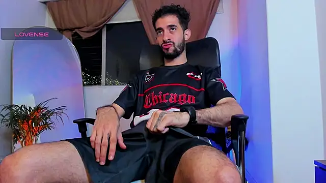  YOURHERO online show from 04/19/26, 03:50