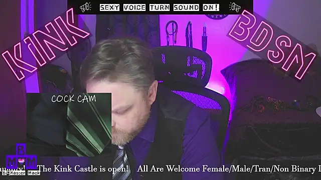 Snapshot of Bi_Master_Mack chatting on 12/19/25, 03:13 Bi Master Mack online show from 12/19/25, 03:13