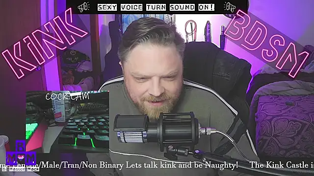 Snapshot of Bi_Master_Mack chatting on 12/21/25, 03:41 Bi Master Mack online show from 12/21/25, 03:41